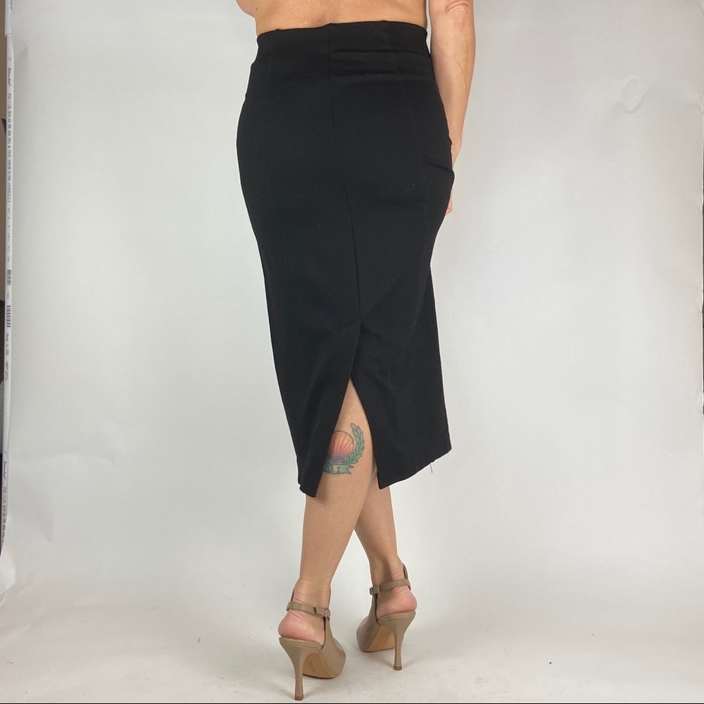 H&M Mid Calf Length Skirt Back Small